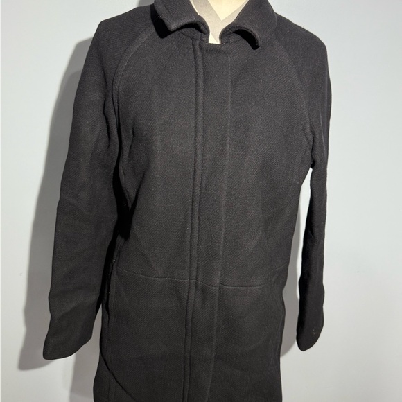 Vineyard Vines Jackets & Blazers - Vineyard Vines Classic Black Trench Coat